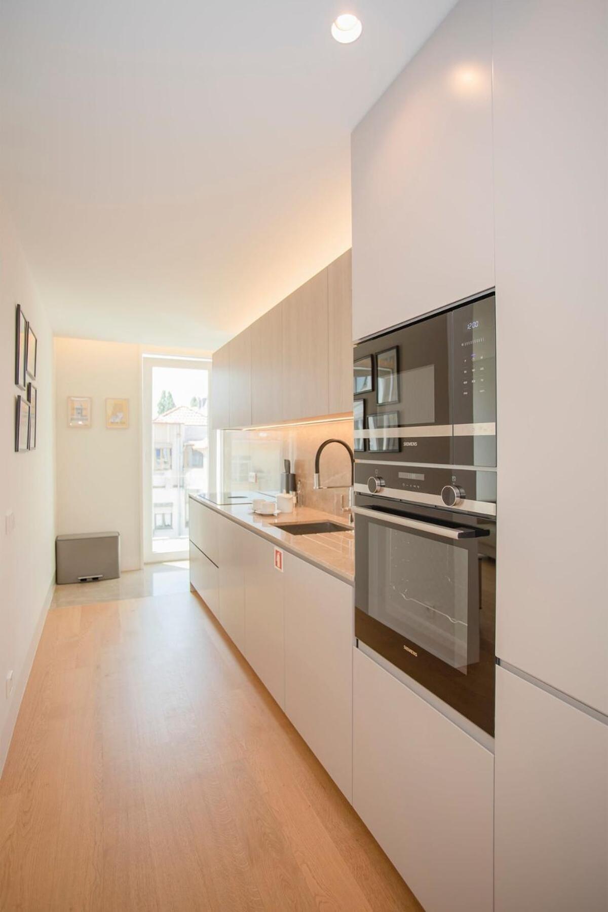 Liiiving In Porto - Crystal Palace Apartment Buitenkant foto