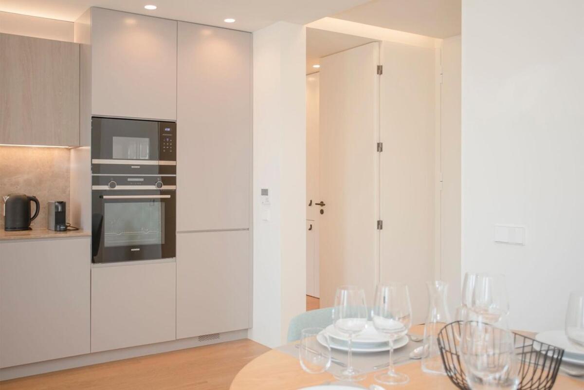 Liiiving In Porto - Crystal Palace Apartment Buitenkant foto